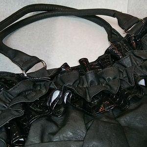 Ruffle bag